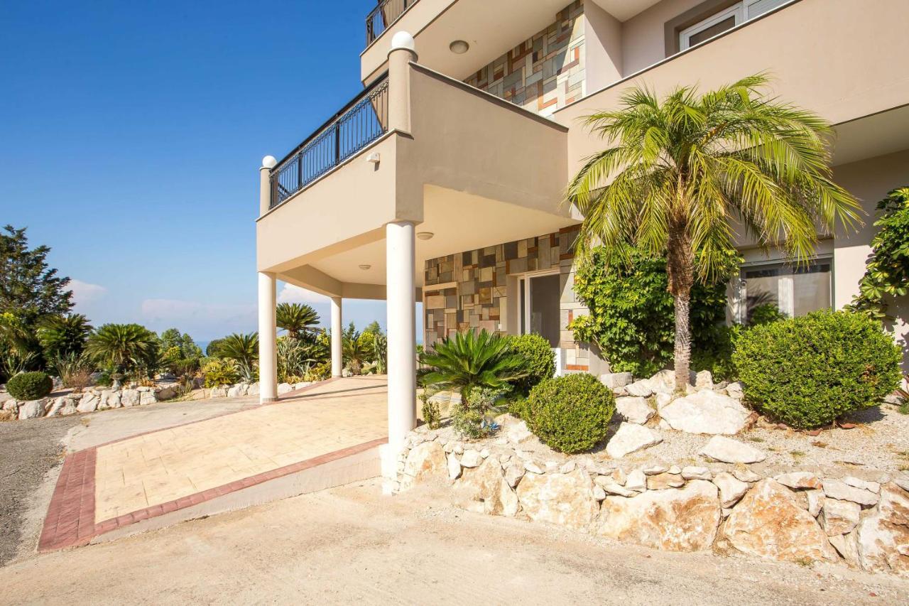 Aggelos Garden View Faliraki Buitenkant foto